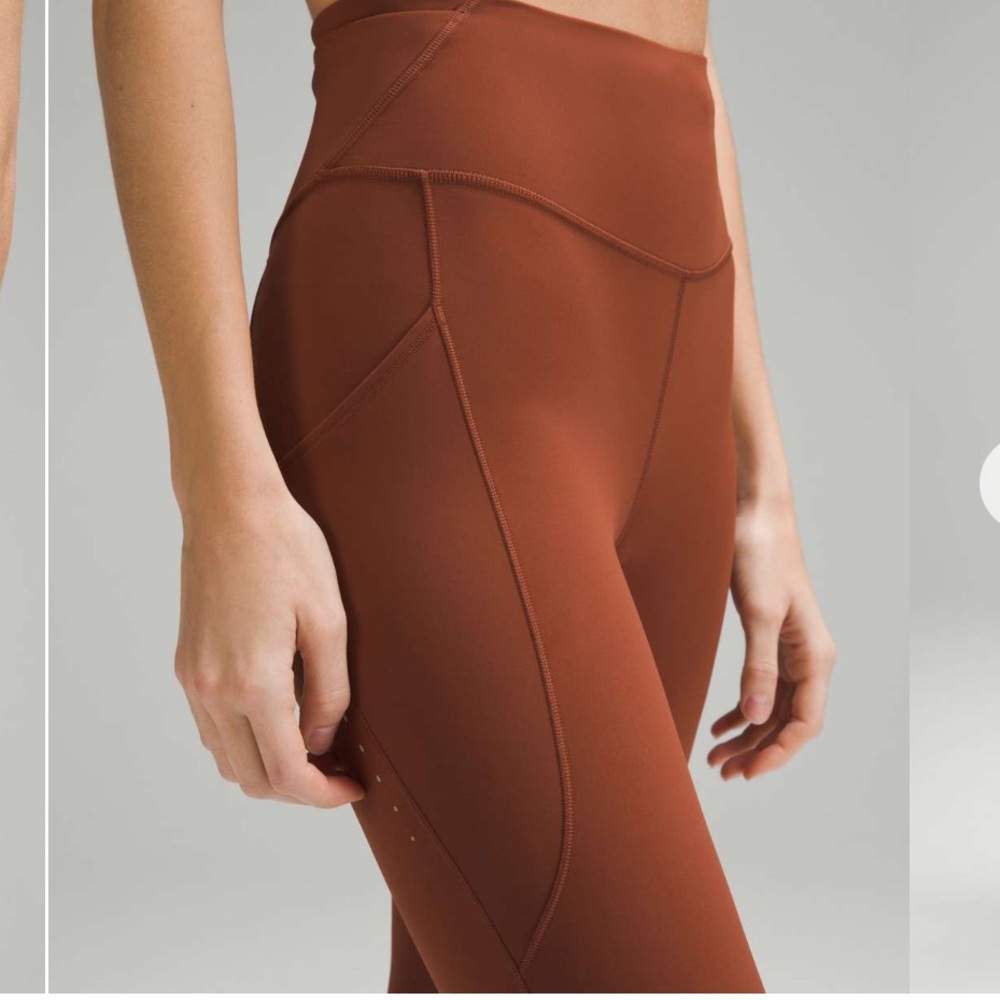 Lululemon Fast and Free High-Rise Tight 25” Pockets *Updated
Dark Terracotta - Picture 11 of 13